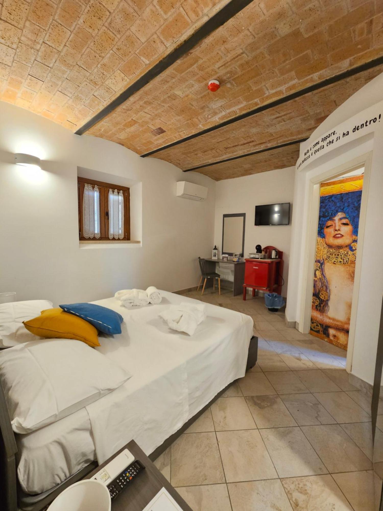 Casale Dei Priori Bed and Breakfast Rocca Massima Eksteriør billede